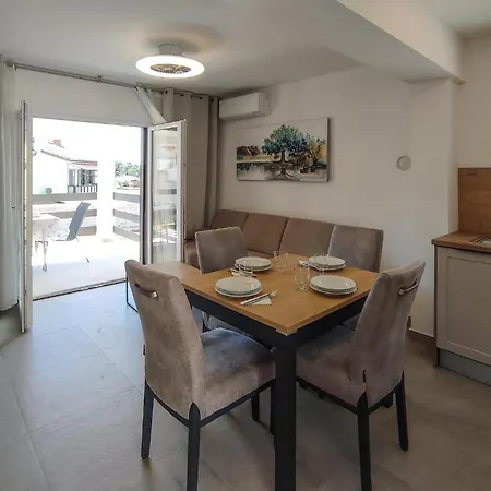 Stunning In With Wifi Casa vacanze Vinkuran